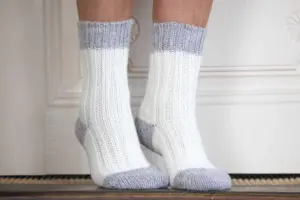Abolengo Alpaka Socken Weiß/Grau, 43-46